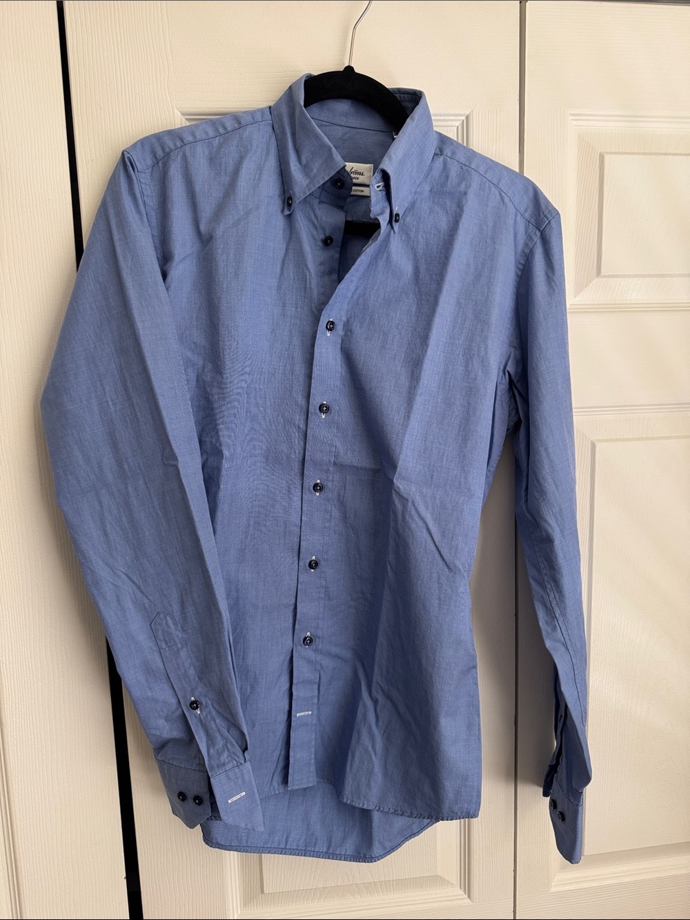Men's Blue Button-Down Dress Shirt - Classic Long Sleeve